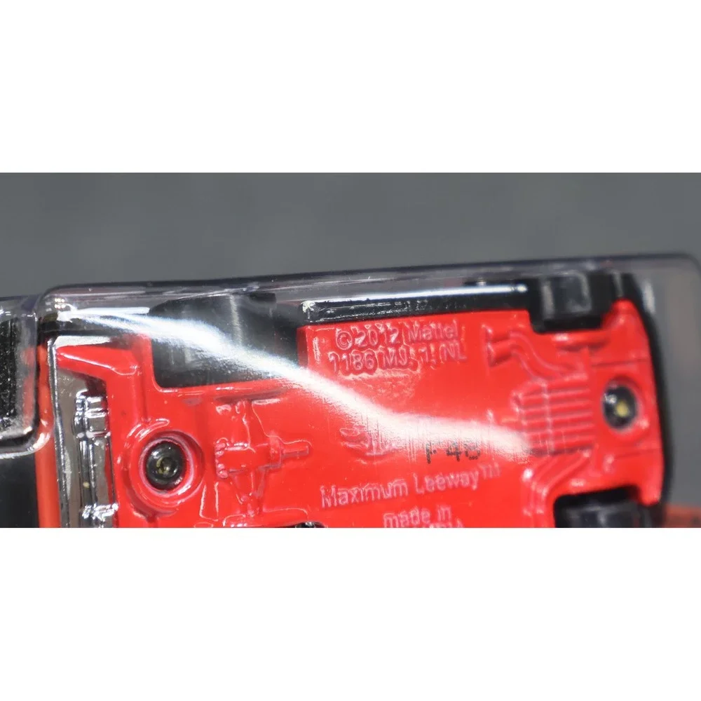 Hot Wheels Maximum Leeway HW Race 168/250 Track Aces 2014 Diecast Car
